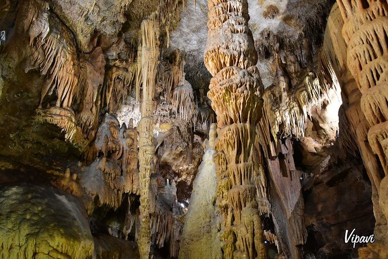 Lot - Cueva de Presque