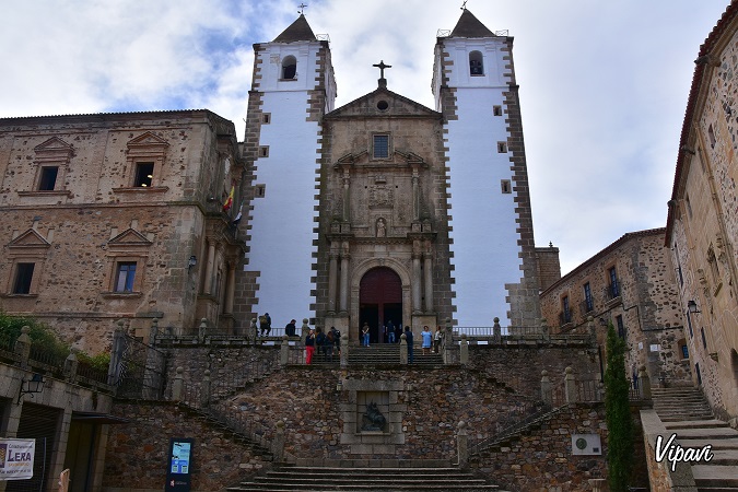 Qué ver en Cáceres - Iglesia de Francisco Javier